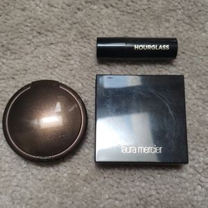 3 Deluxe face highlight and bronzer